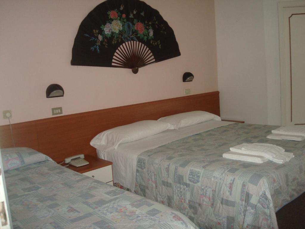 Hotel Arena Cattolica Zimmer foto